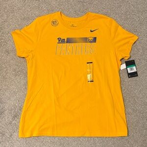 Nike Women’s Yellow Pitt Panthers Tee XL NWT